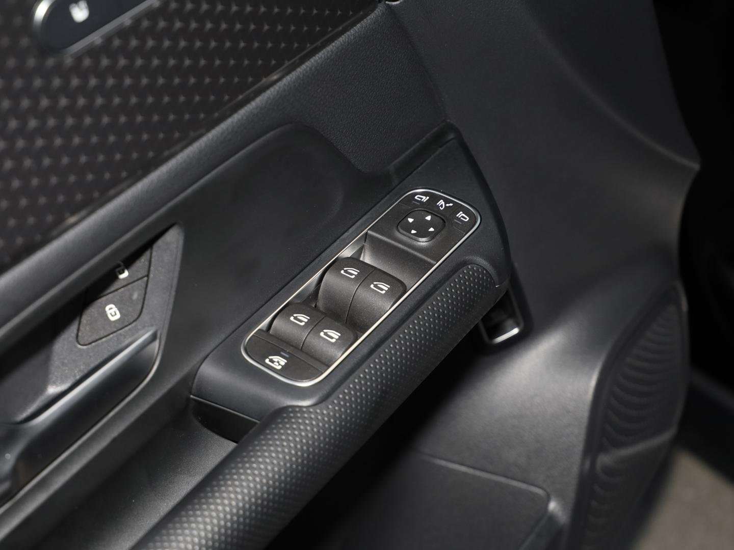 Mercedes GLA 200 - 2024 - Joinsteer - #16