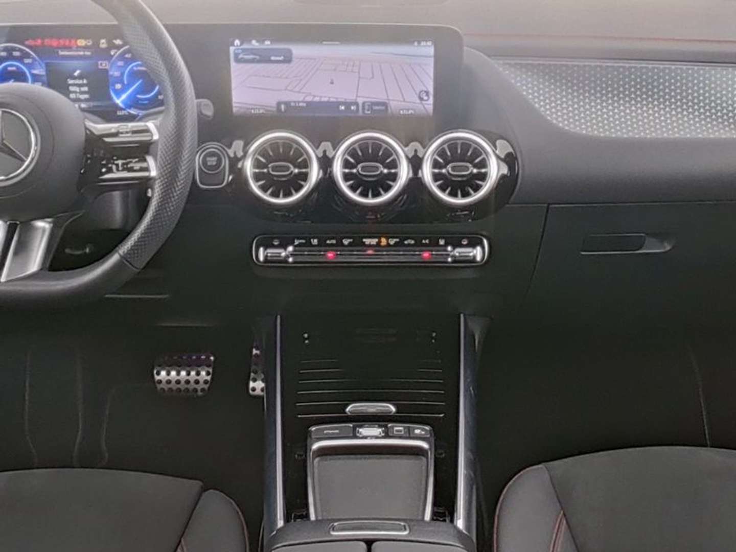 Mercedes EQA 300 Night Edition - 2024 - Joinsteer - #3