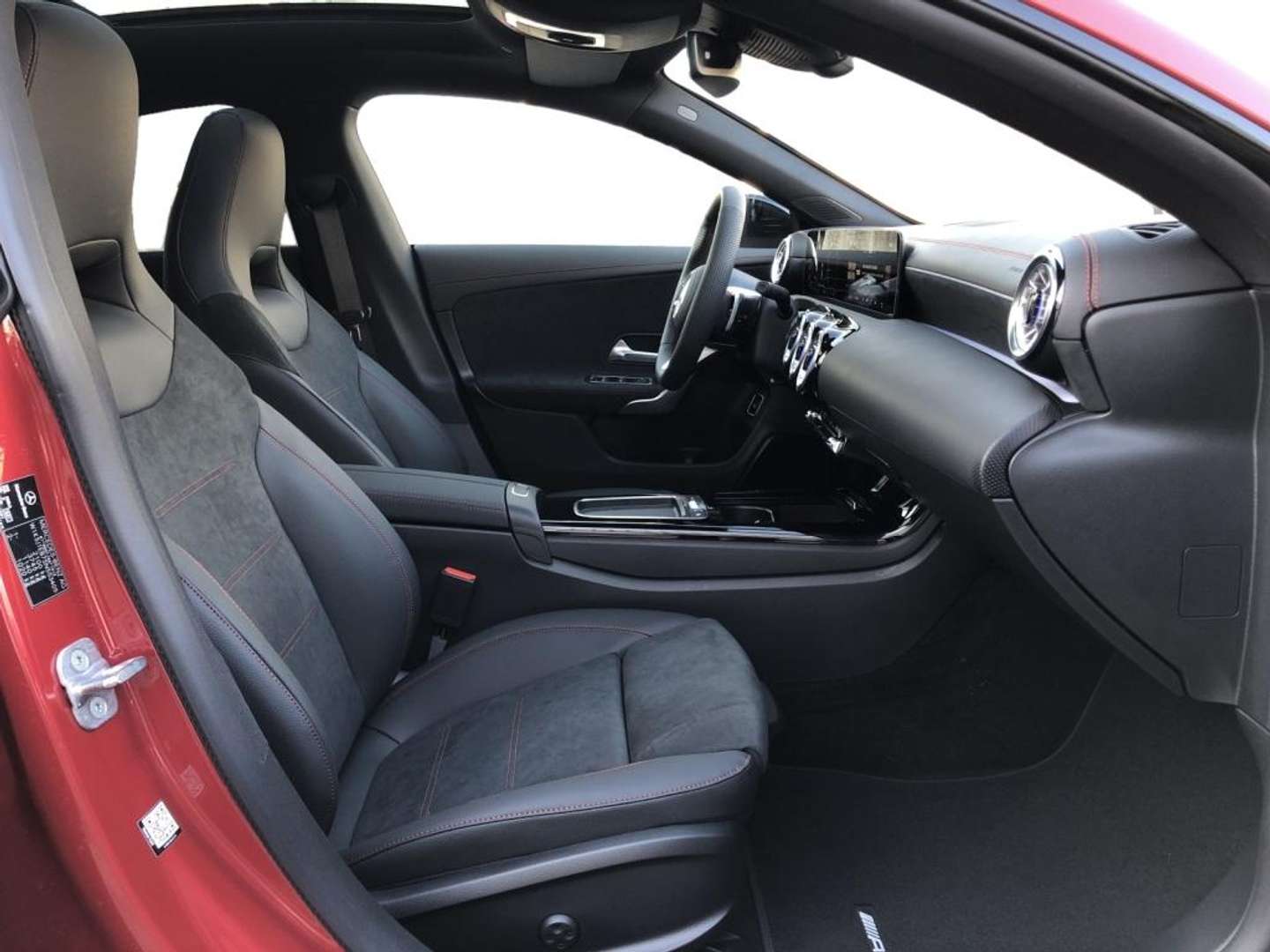 Mercedes CLA 220 Night Edition - 2025 - Joinsteer - #3