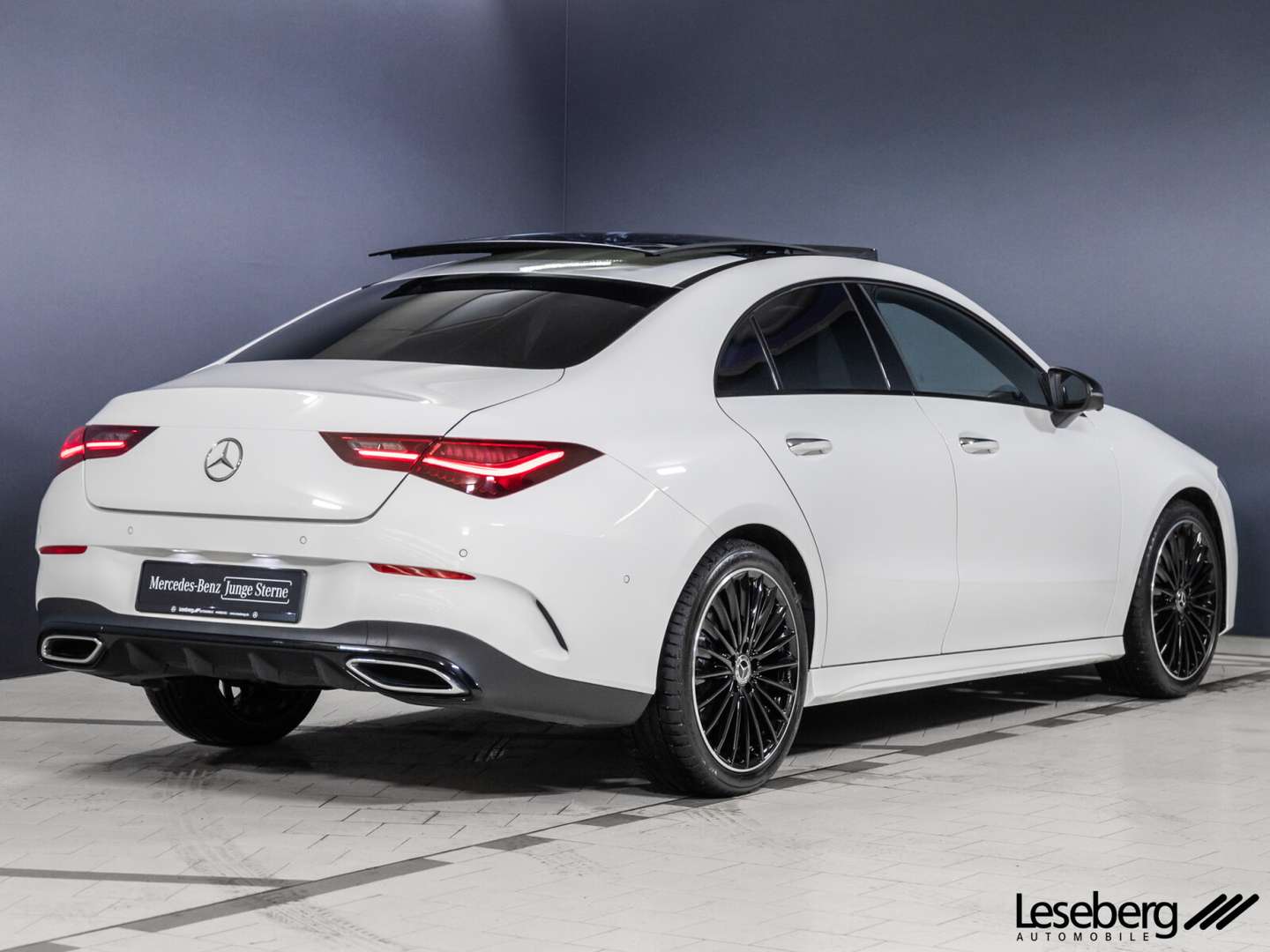 Mercedes CLA 200 Coupé 200 Night Edition - 2024 - Joinsteer - #1