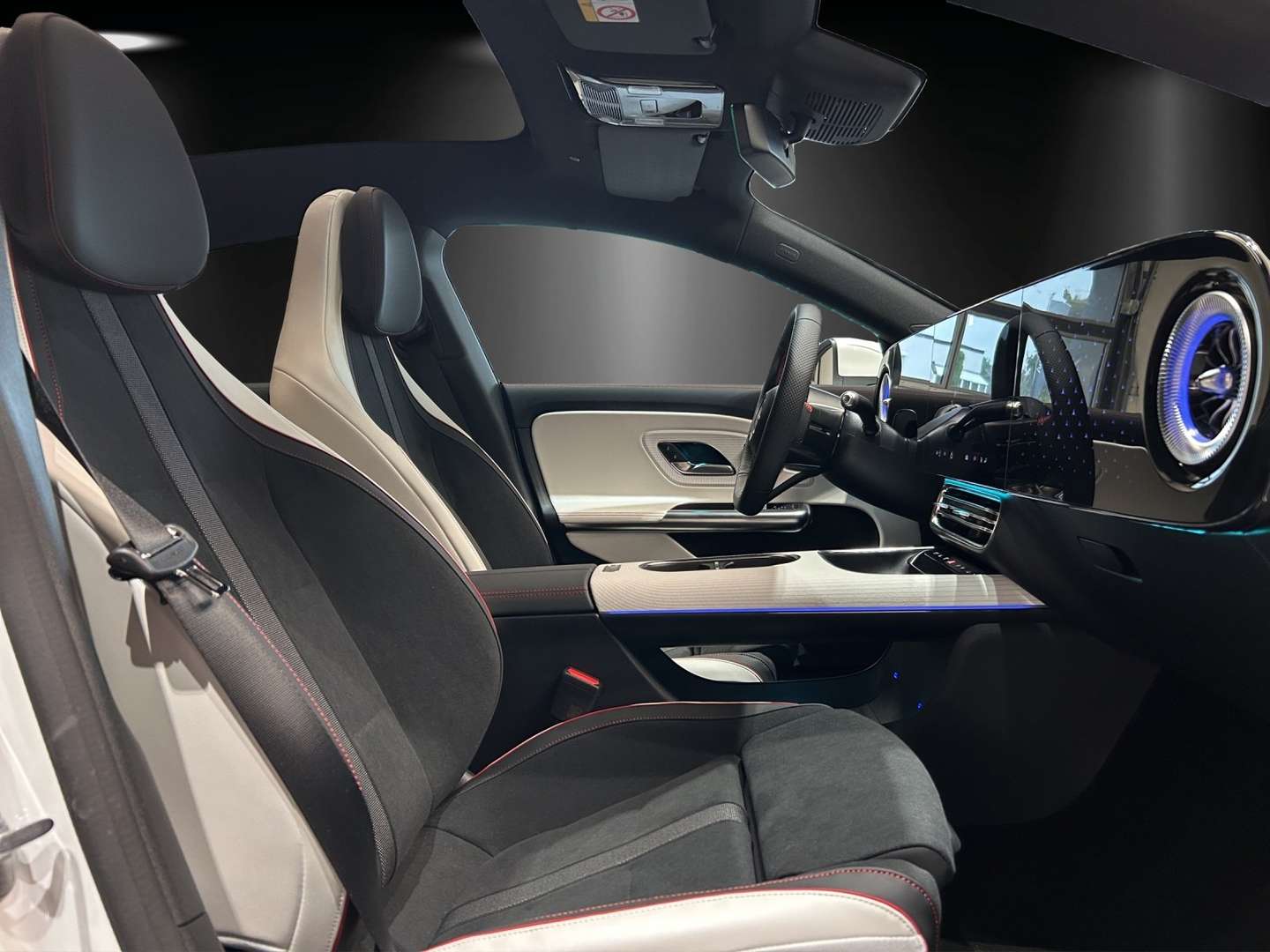 Mercedes CLA 250 AMG LINE - 2025 - Joinsteer - #8