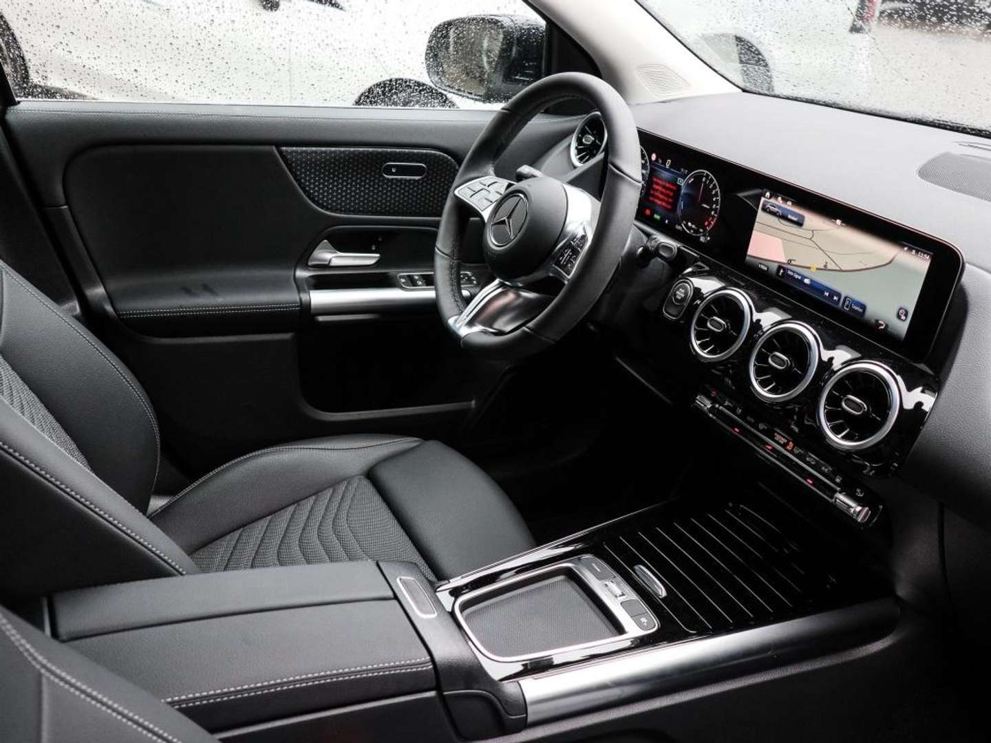 Mercedes GLA 250 - 2024 - Joinsteer - #2