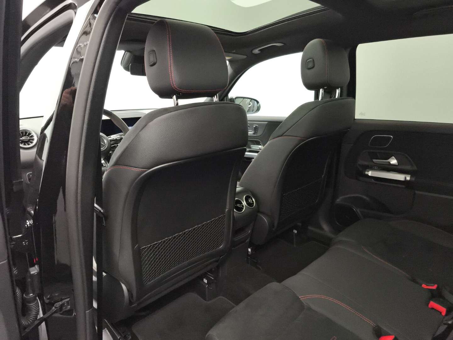 Mercedes GLB 35 35 Premium Plus - 2024 - Joinsteer - #12