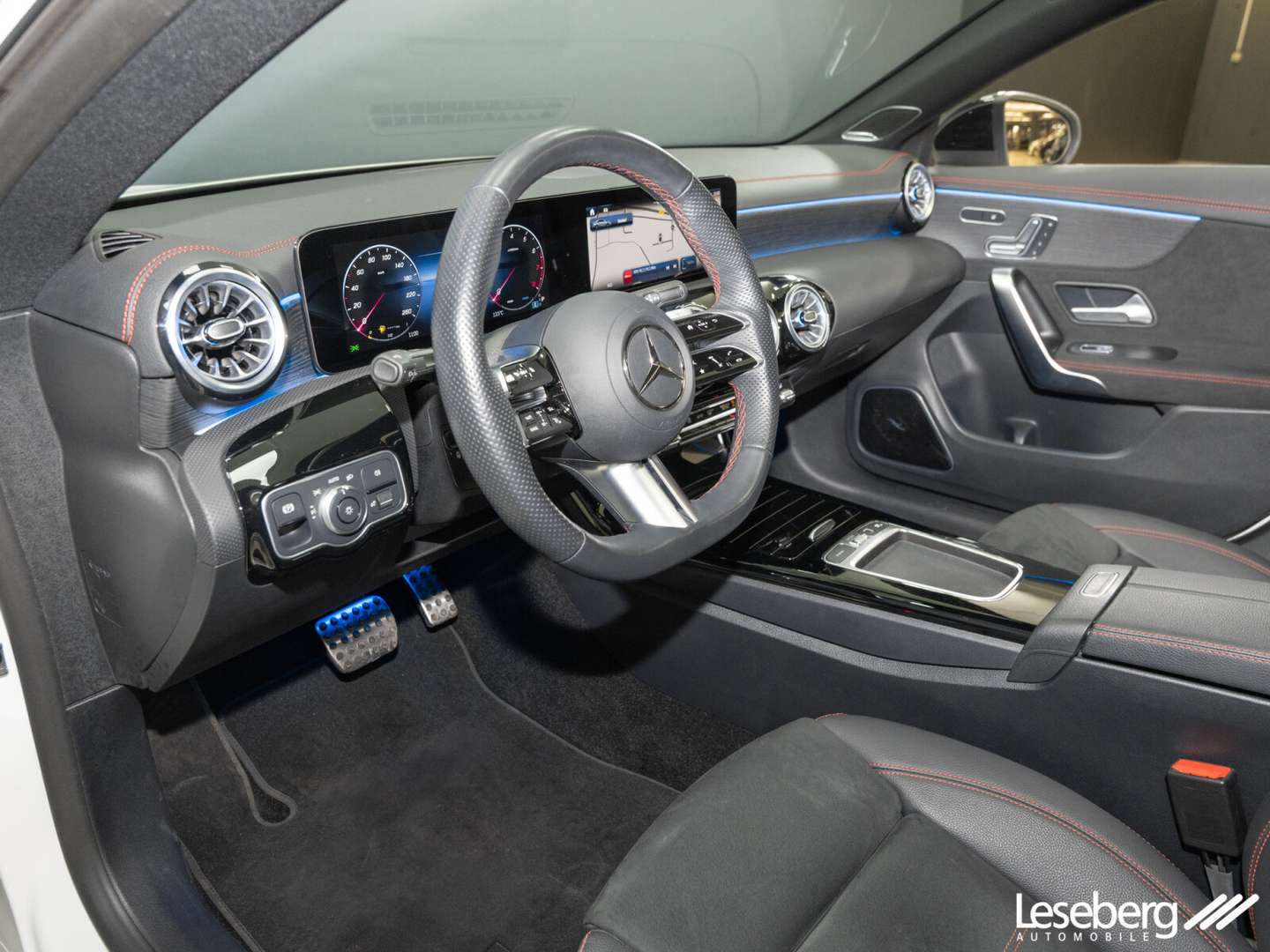 Mercedes CLA 200 Coupé 200 Night Edition - 2024 - Joinsteer - #9