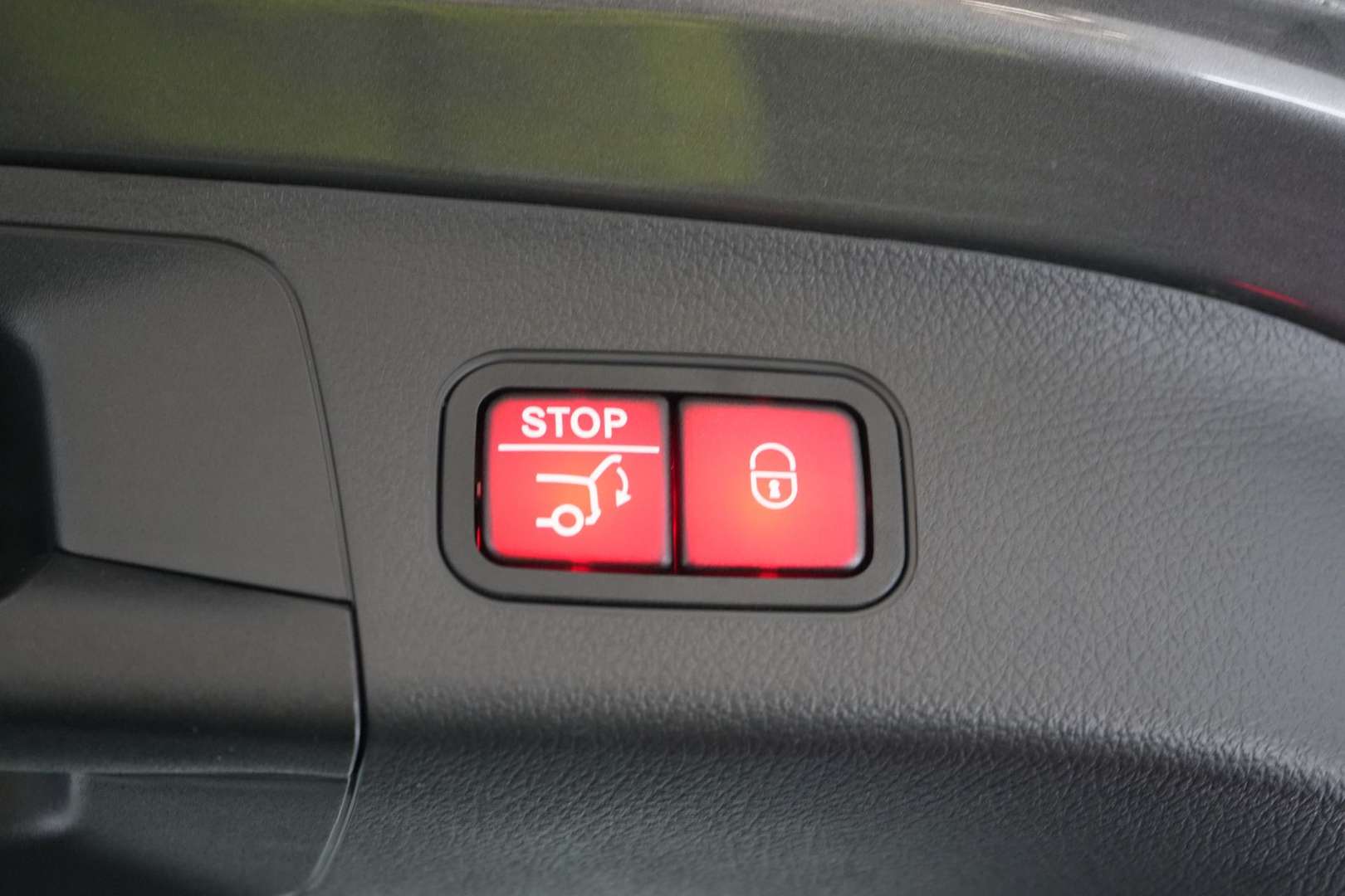 Mercedes GLA 250 Business - 2024 - Joinsteer - #22