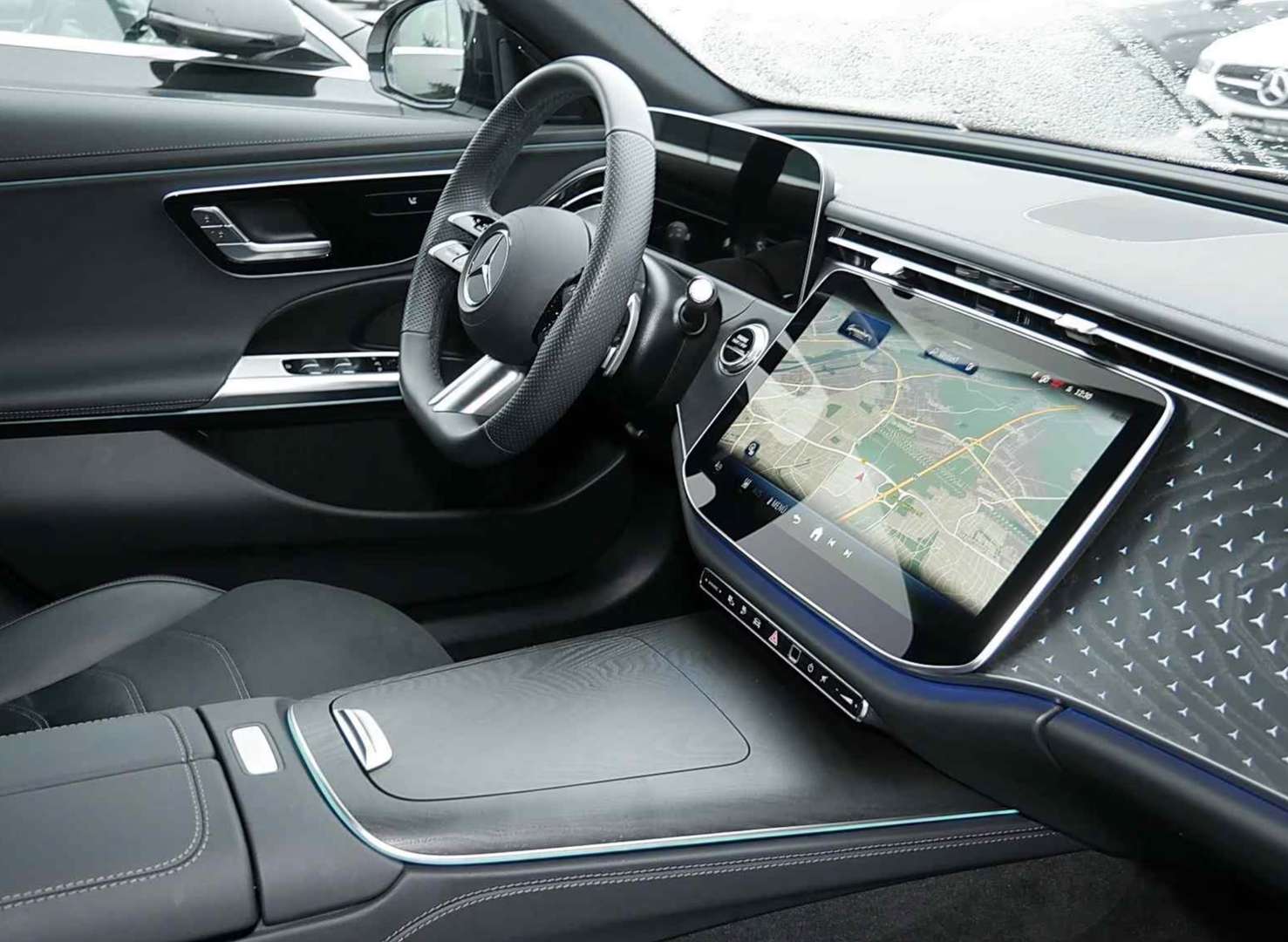 Mercedes Classe E 300 Night Edition - 2025 - Joinsteer - #5