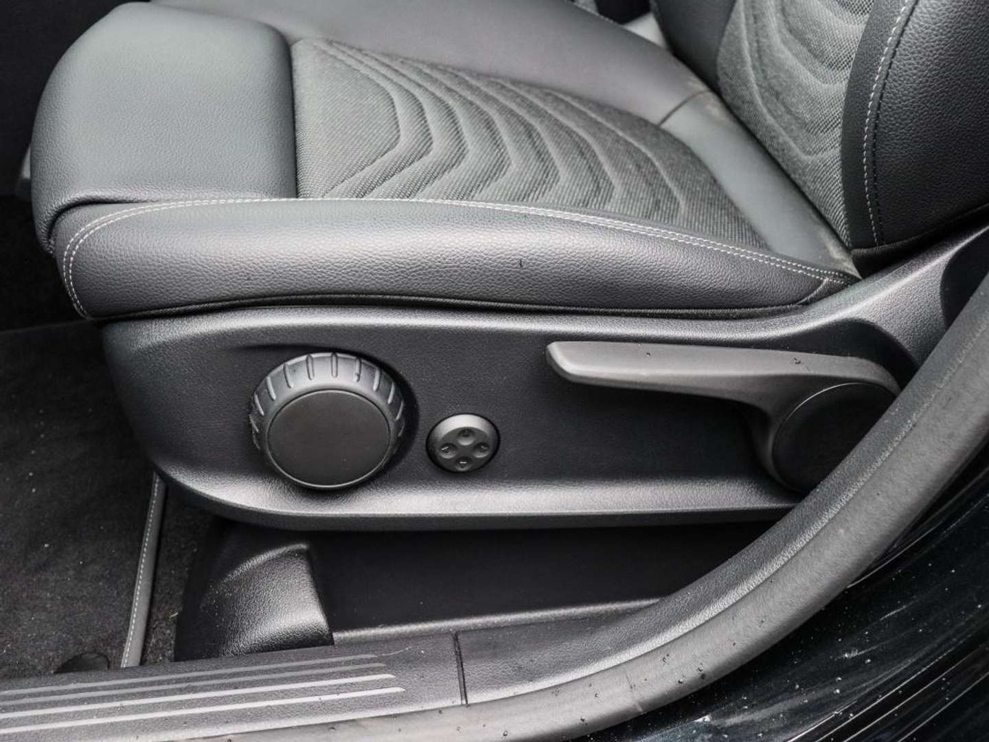 Mercedes GLA 250 - 2024 - Joinsteer - #15