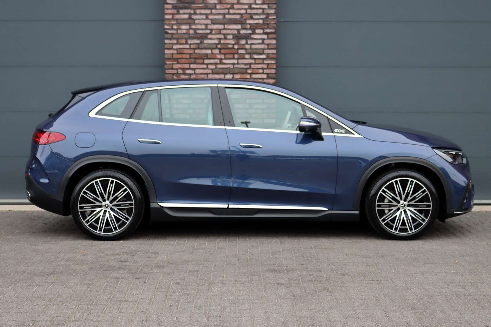 Mercedes EQE 350 AMG Line - 2024 - Joinsteer - #11