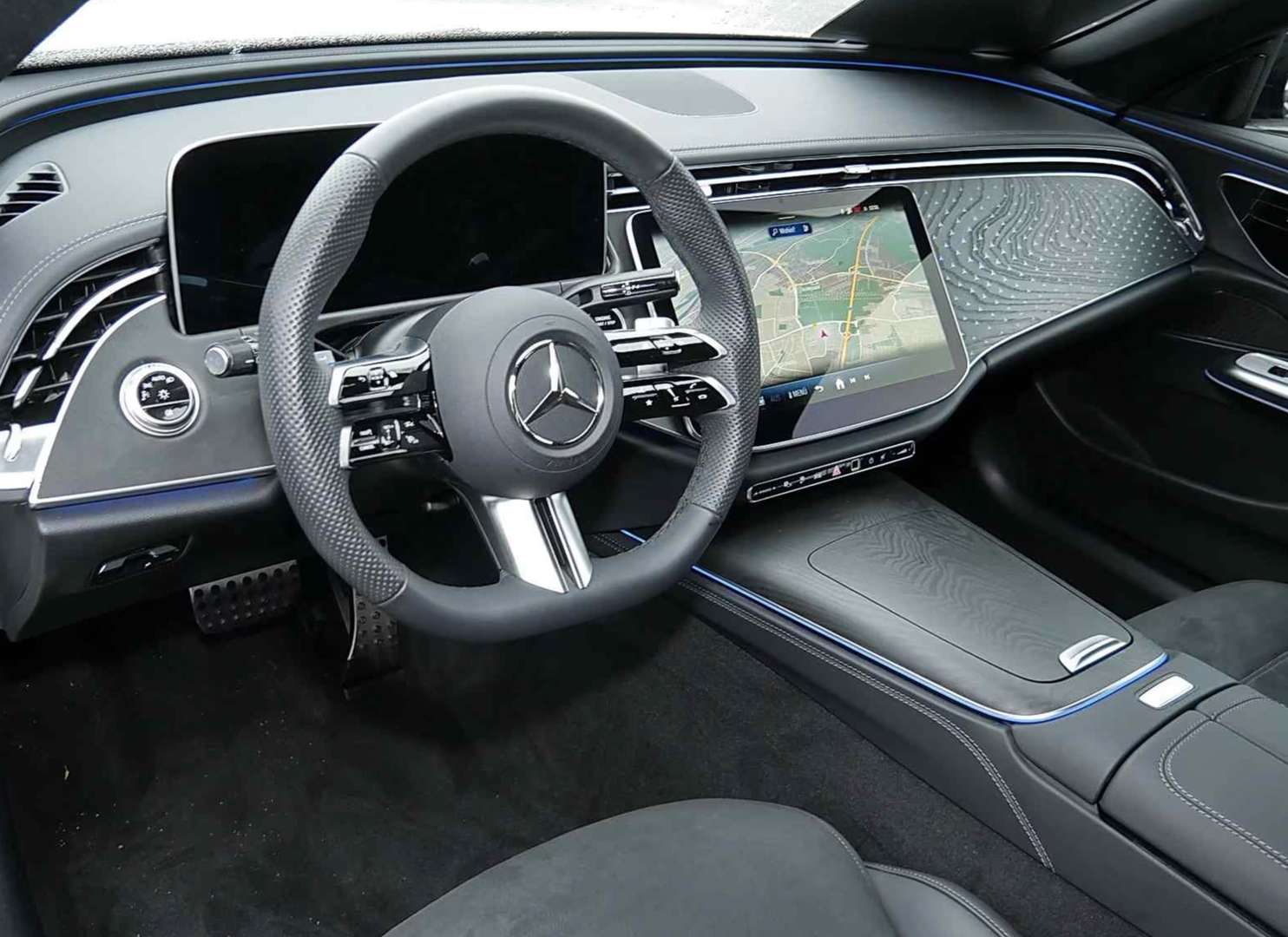 Mercedes Classe E 300 Night Edition - 2025 - Joinsteer - #9