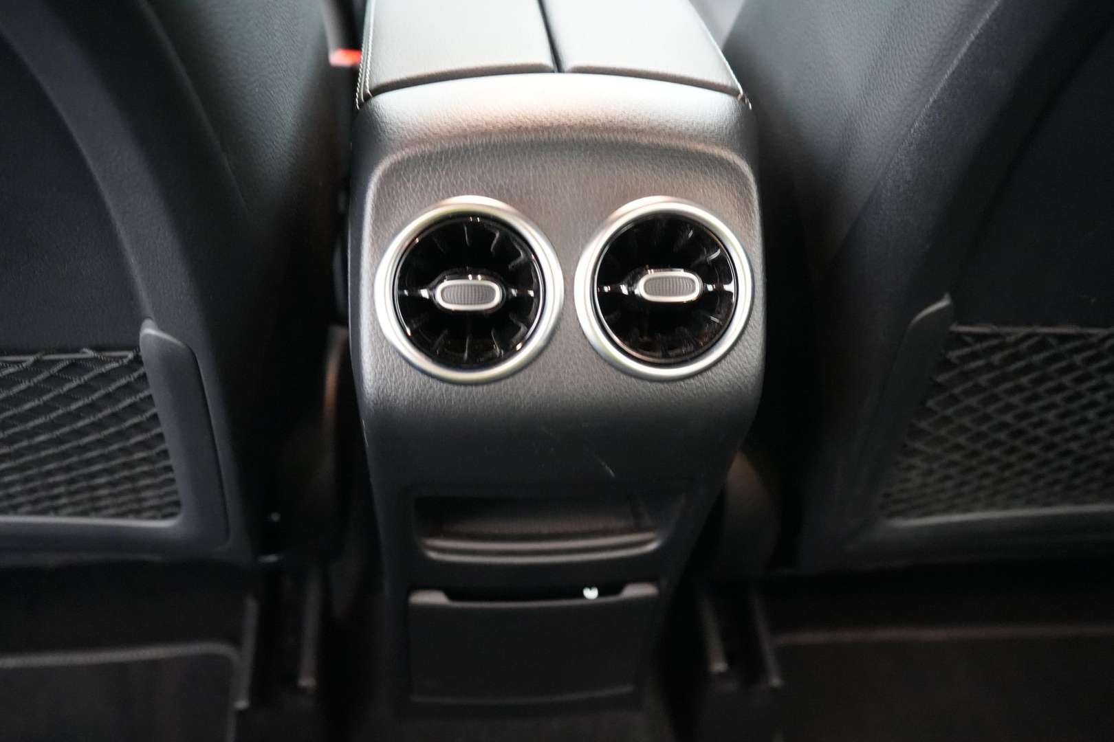 Mercedes GLA 250 Business - 2024 - Joinsteer - #27