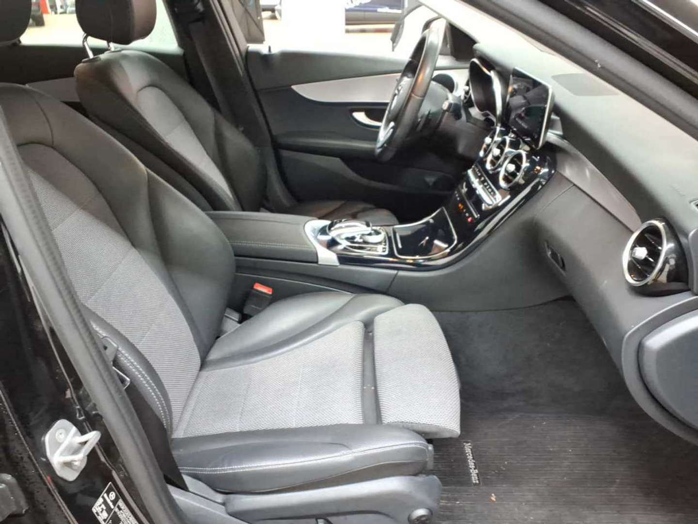 Mercedes Classe C 300 - 2020 - Joinsteer - #10