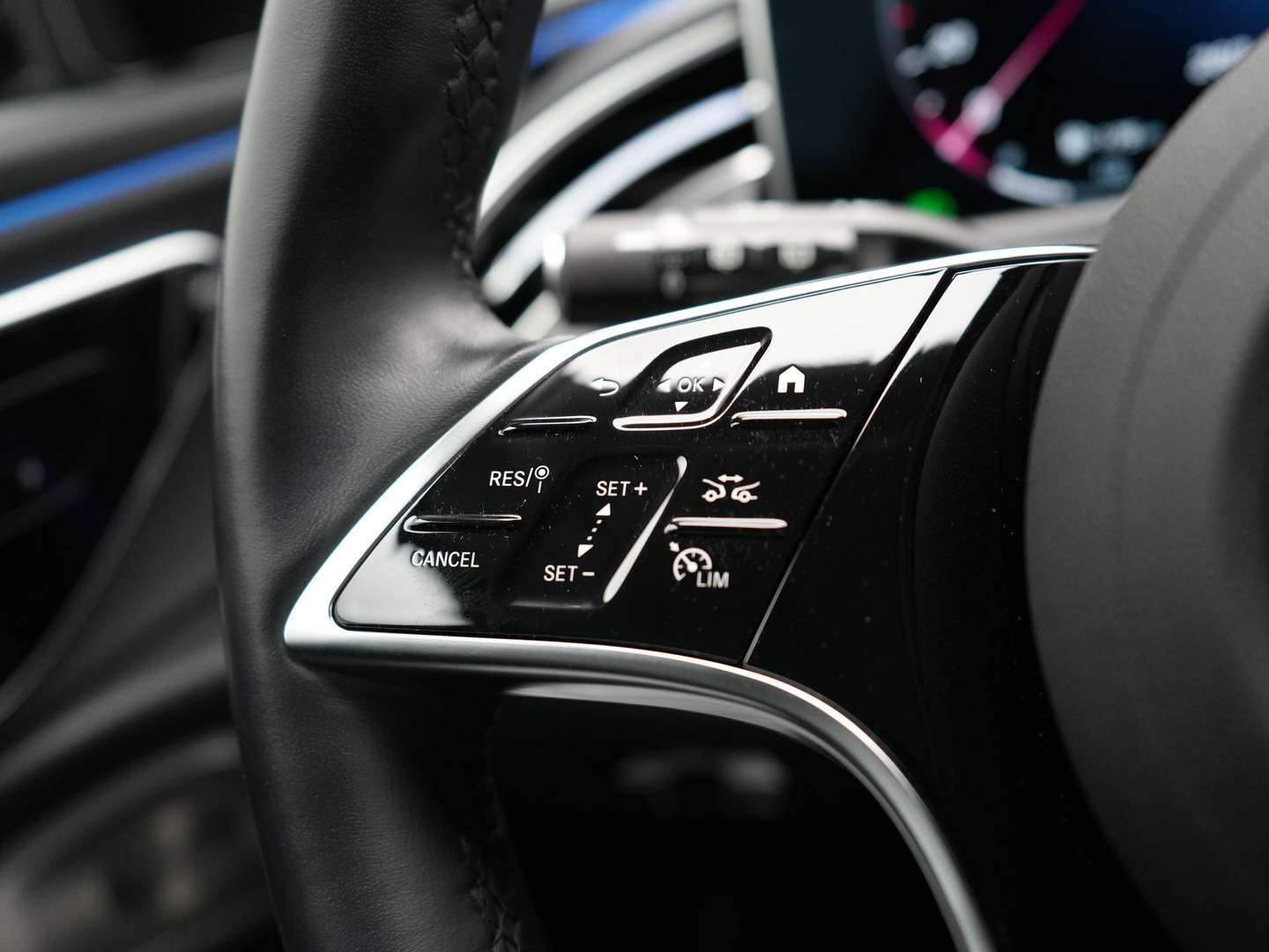 Mercedes Classe E Break 300 Luxury Line - 2024 - Joinsteer - #16