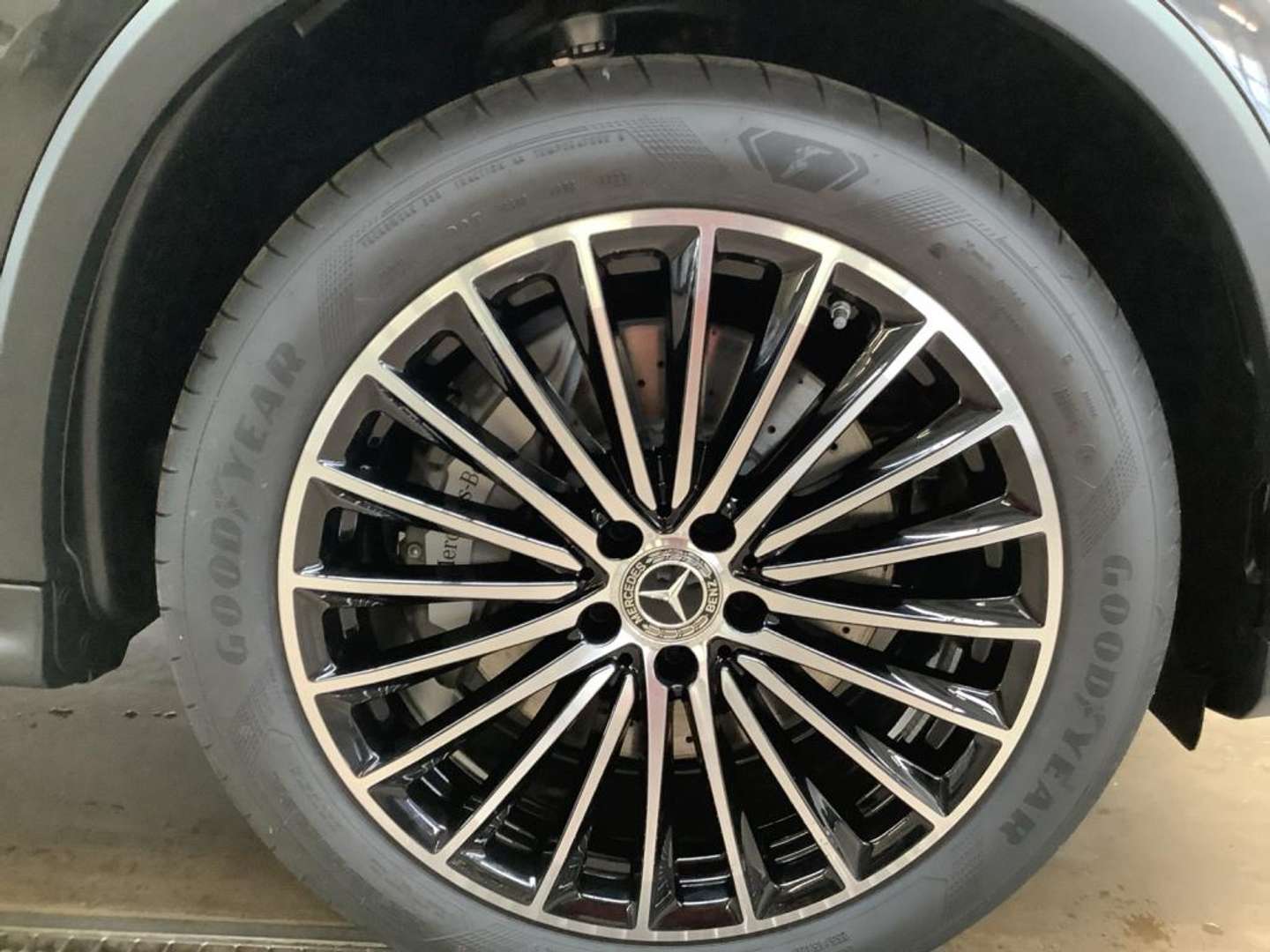 Mercedes GLC 220 Night Edition - 2024 - Joinsteer - #6