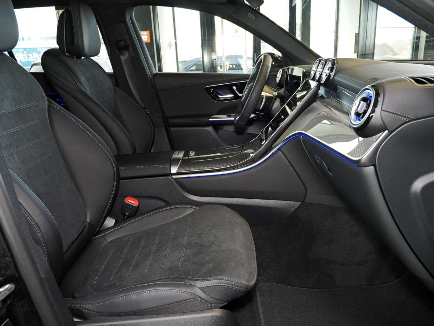 Mercedes GLC 200 AMG Line - 2025 - Joinsteer - #8