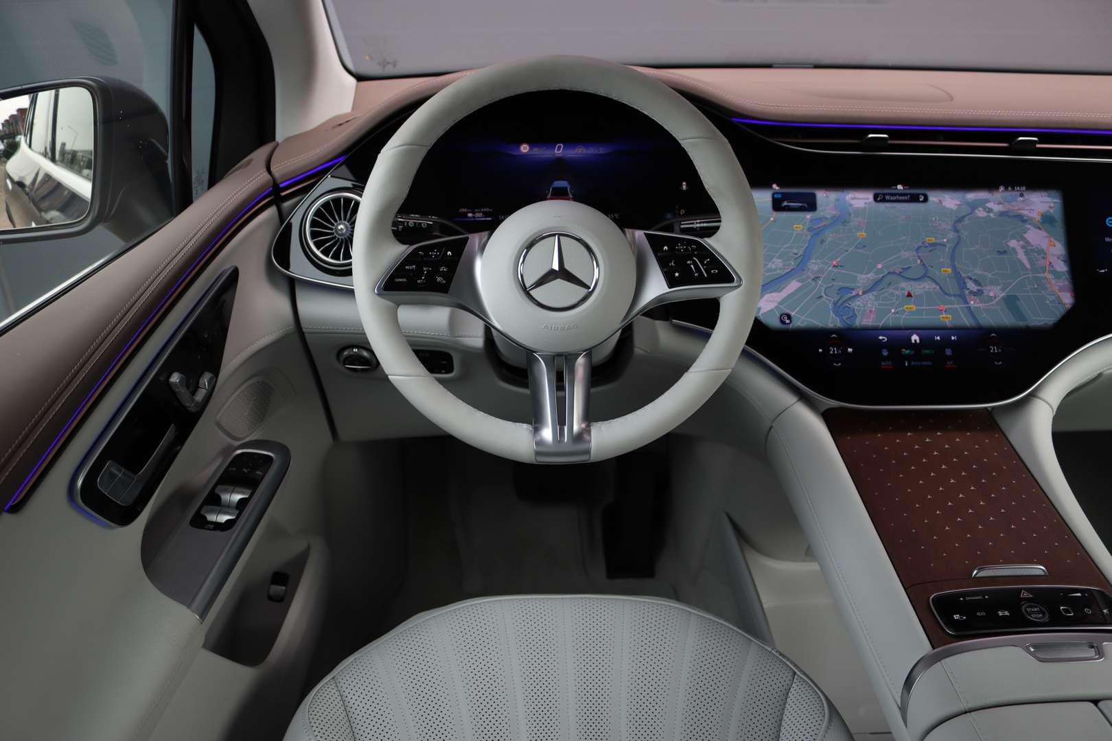 Mercedes EQE 350 AMG Line - 2024 - Joinsteer - #27