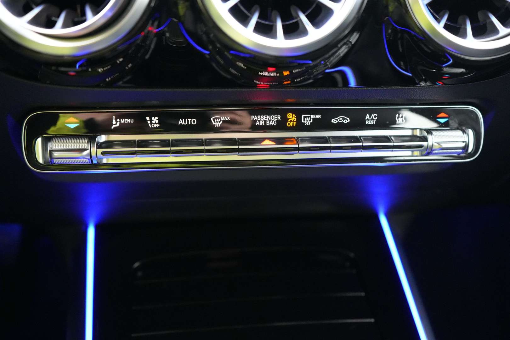 Mercedes GLA 250 Business - 2024 - Joinsteer - #34