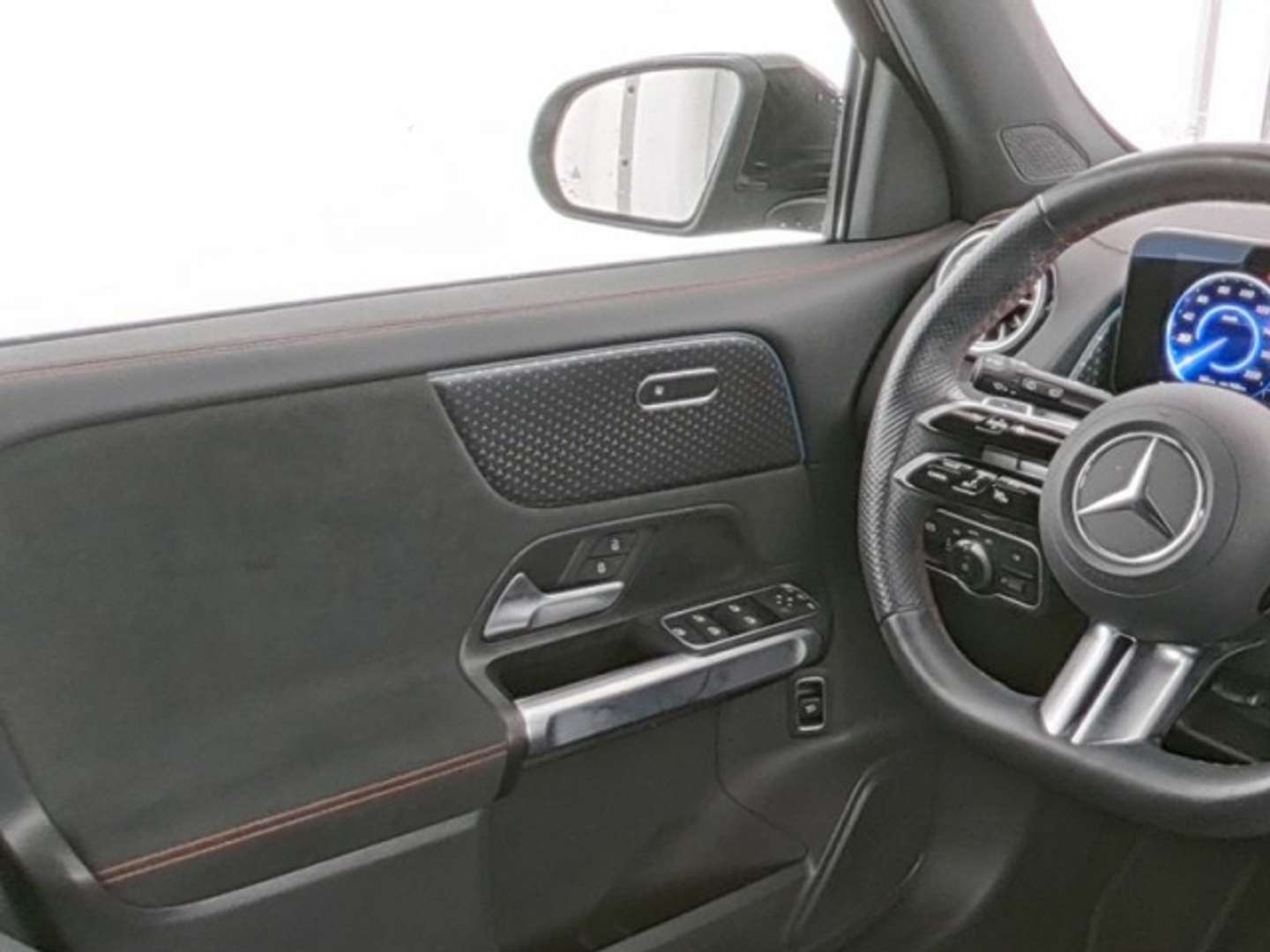 Mercedes EQB 350 Night Edition - 2024 - Joinsteer - #6