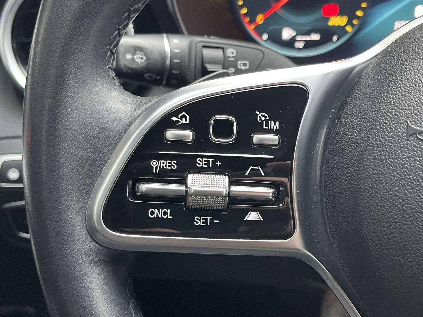 Mercedes Classe C 300 Avantgarde - 2020 - Joinsteer - #36