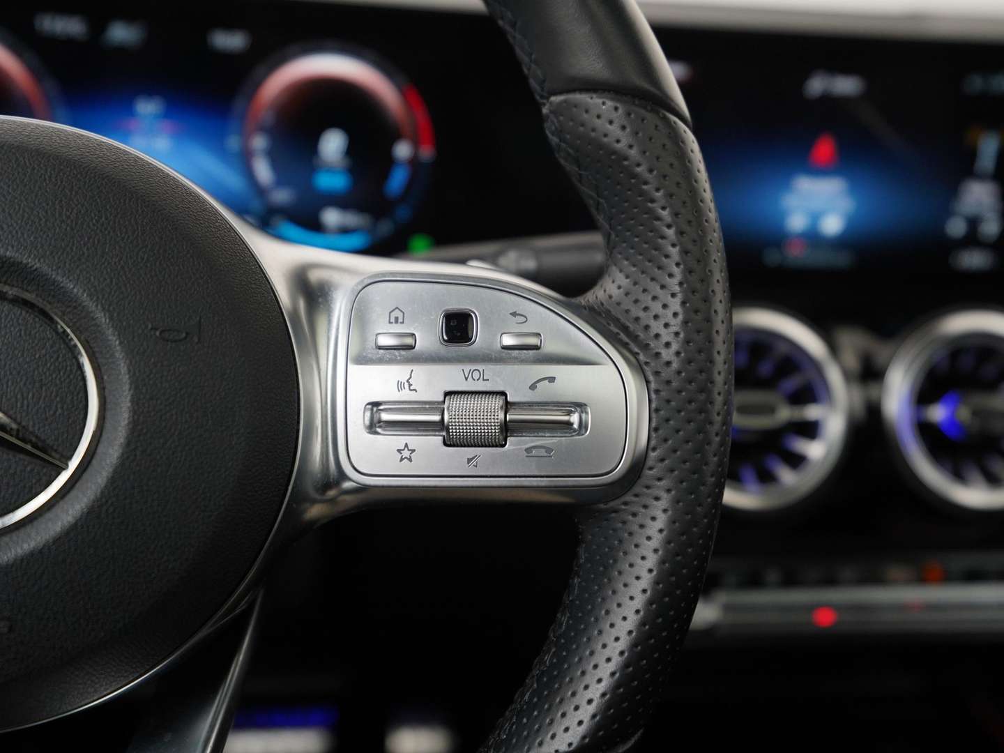 Mercedes GLA 250 250 AMG Line - 2022 - Joinsteer - #8