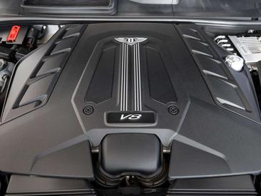 Bentley Bentayga Mulliner — photo 25