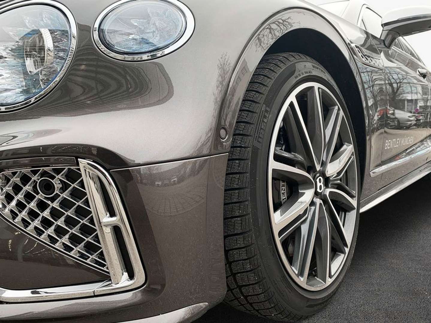 Bentley Flying Spur V8 Hybrid Mulliner - 2024 - Joinsteer - #9