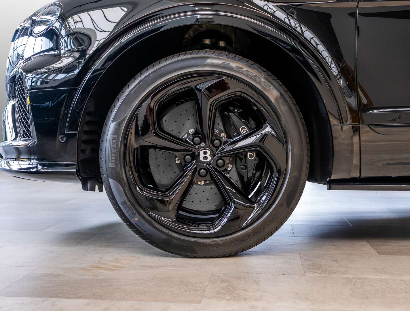 Bentley Bentayga V8 S Black Edition - 2025 - Joinsteer - #18