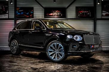 Bentley Bentayga V8 Azure — photo 2