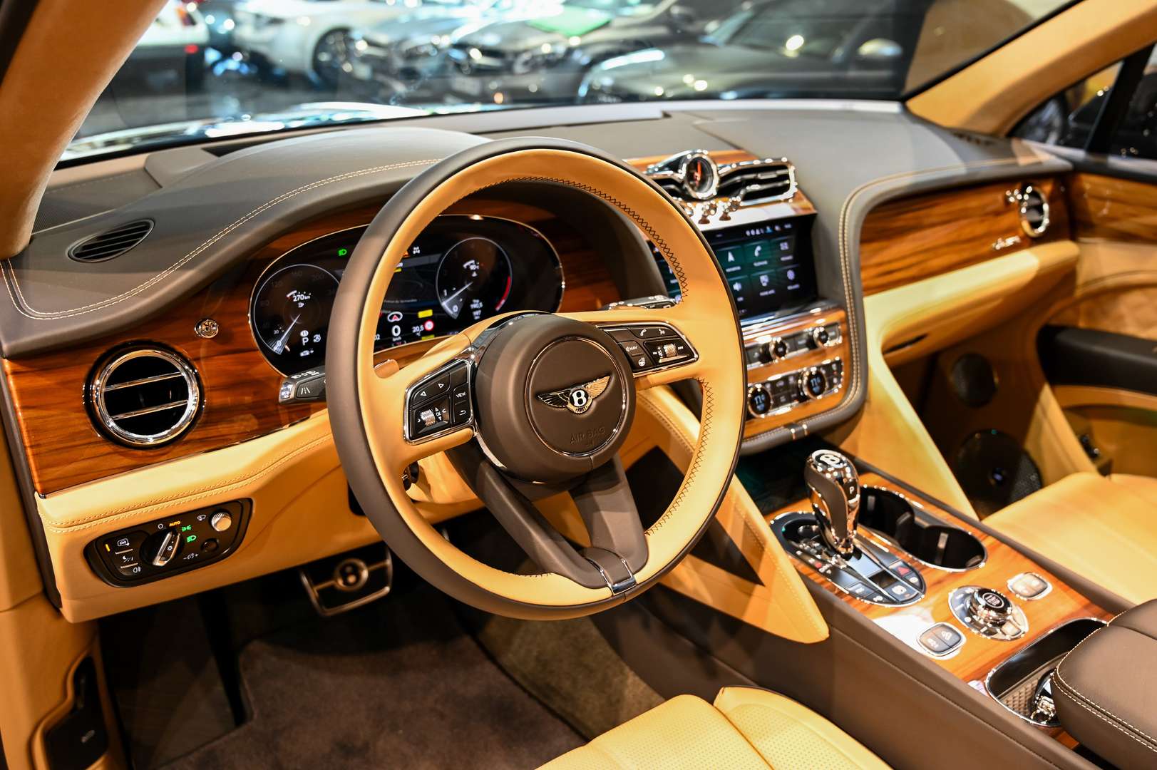 Bentley Bentayga V8 Azure - 2024 - Joinsteer - #5