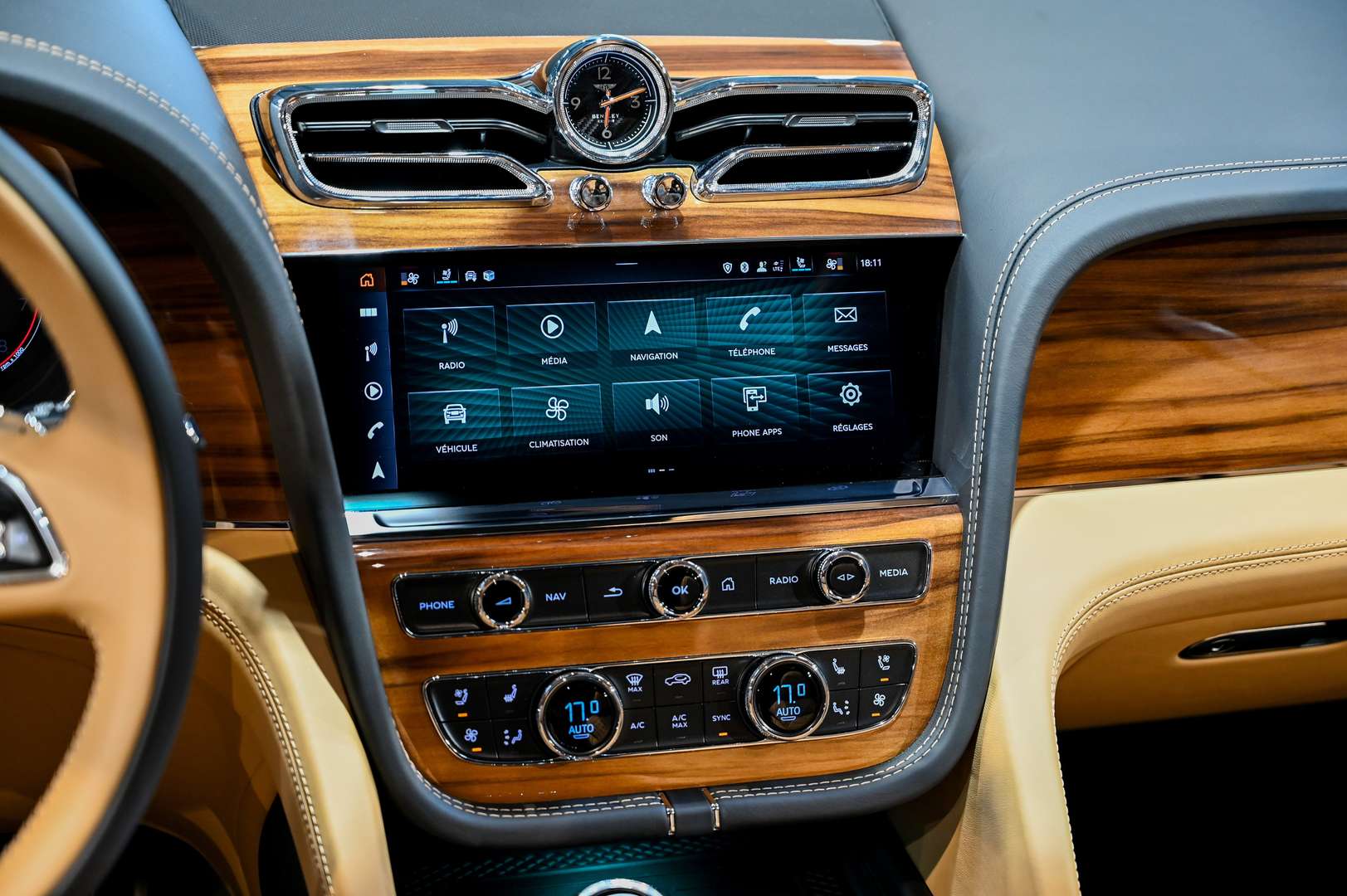 Bentley Bentayga V8 Azure - 2024 - Joinsteer - #14