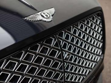 Bentley Continental GT V8 Mulliner — photo 33