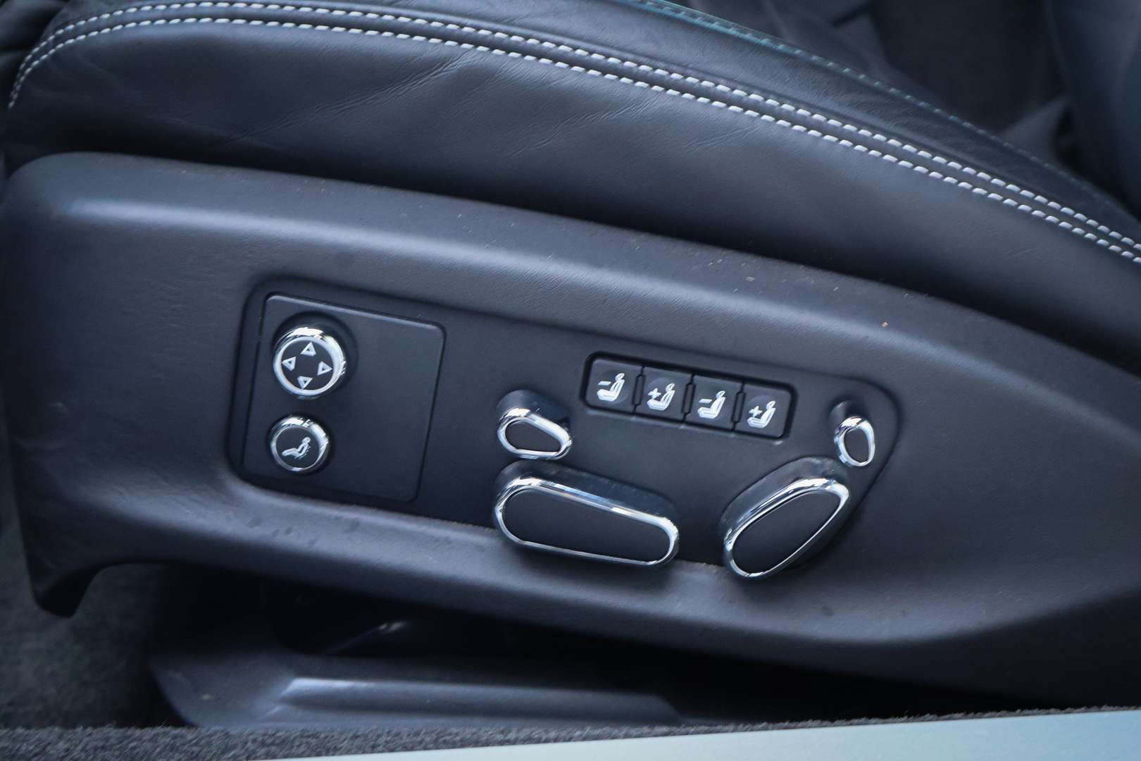 Bentley Continental GTC V8 - 2020 - Joinsteer - #9