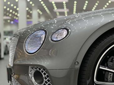 Bentley Continental GT Mulliner — photo 11