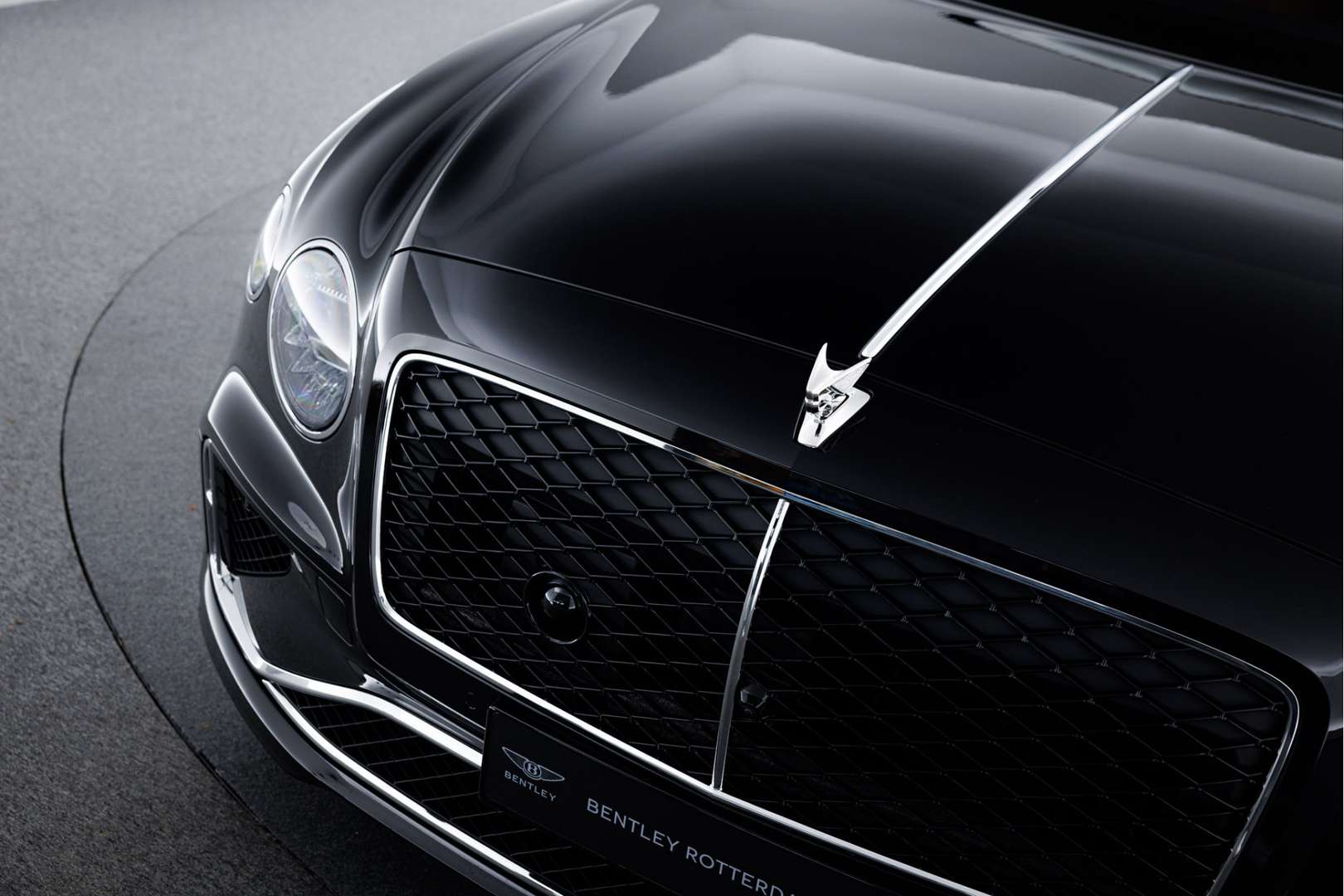 Bentley Flying Spur V8 Hybrid - 2025 - Joinsteer - #10