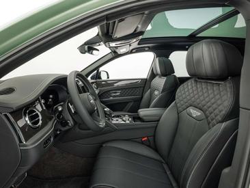 Bentley Bentayga V8 S — photo 11