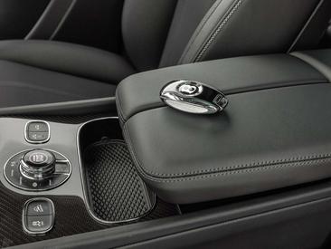 Bentley Bentayga V8 S — photo 15