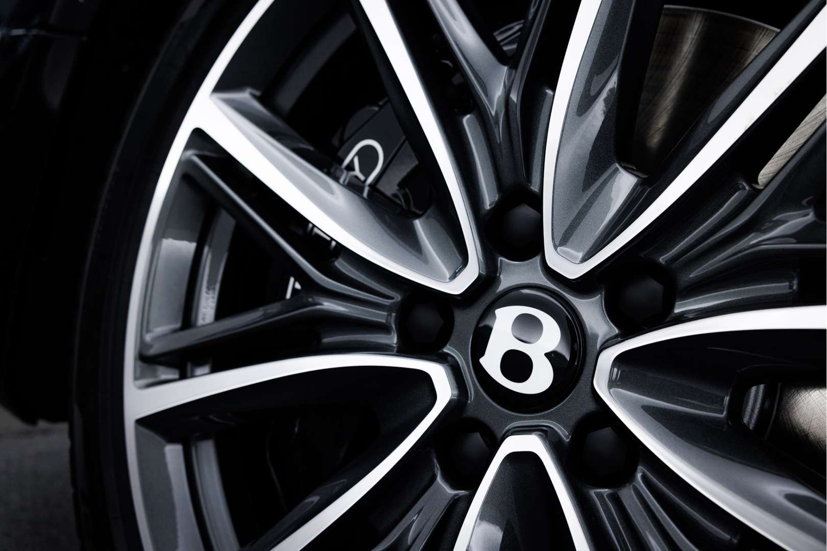 Bentley Flying Spur V8 Hybrid - 2025 - Joinsteer - #15