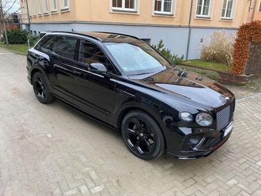 Bentley Bentayga V8 S — photo 6