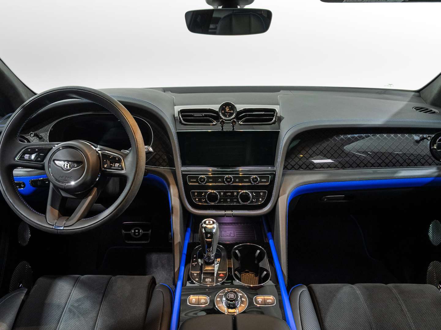 Bentley Bentayga V8 S Black Edition - 2025 - Joinsteer - #4