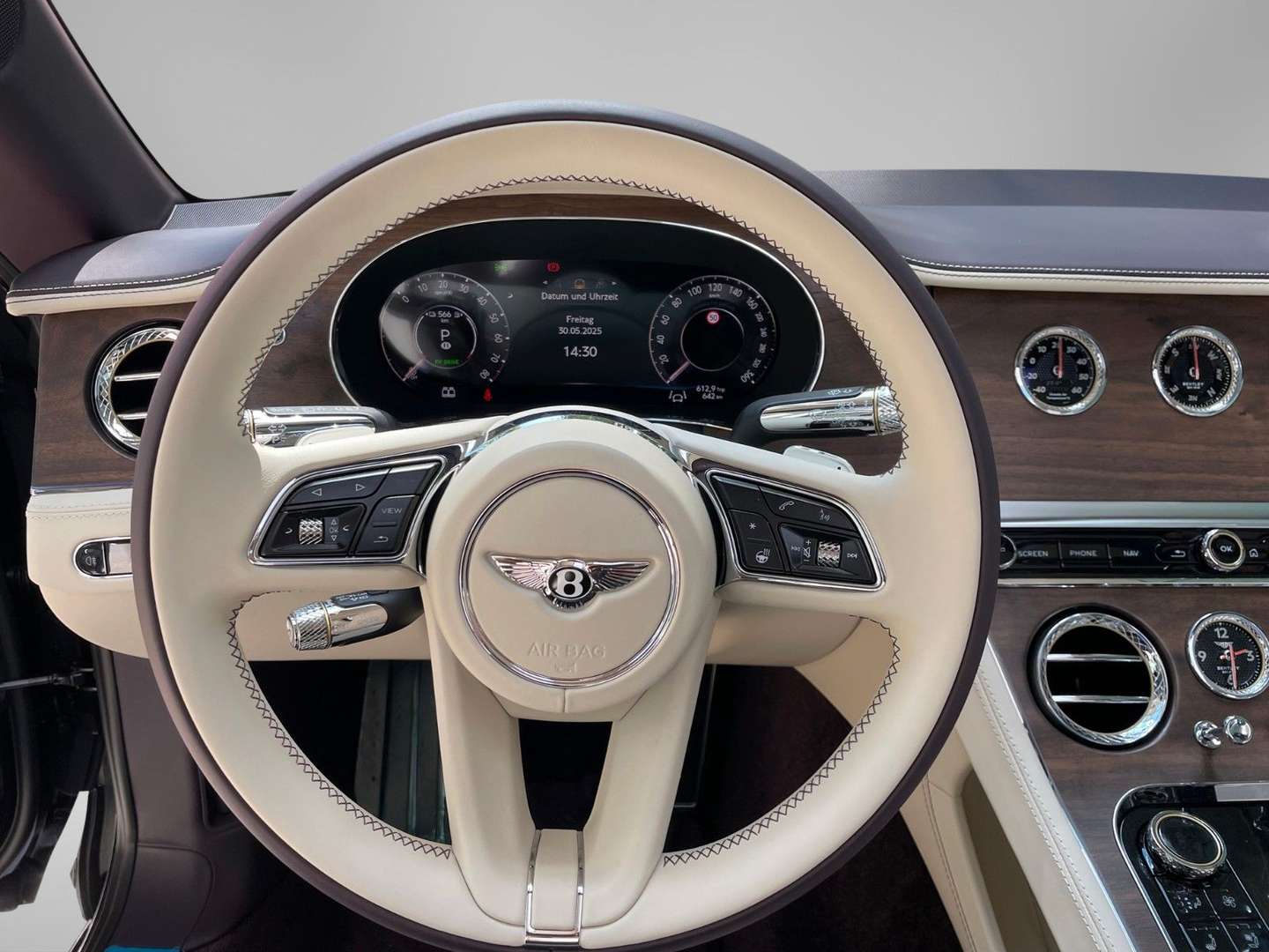 Bentley Continental GTC Blackline - 2025 - Joinsteer - #8