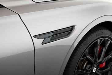 Bentley Flying Spur V8 — photo 15