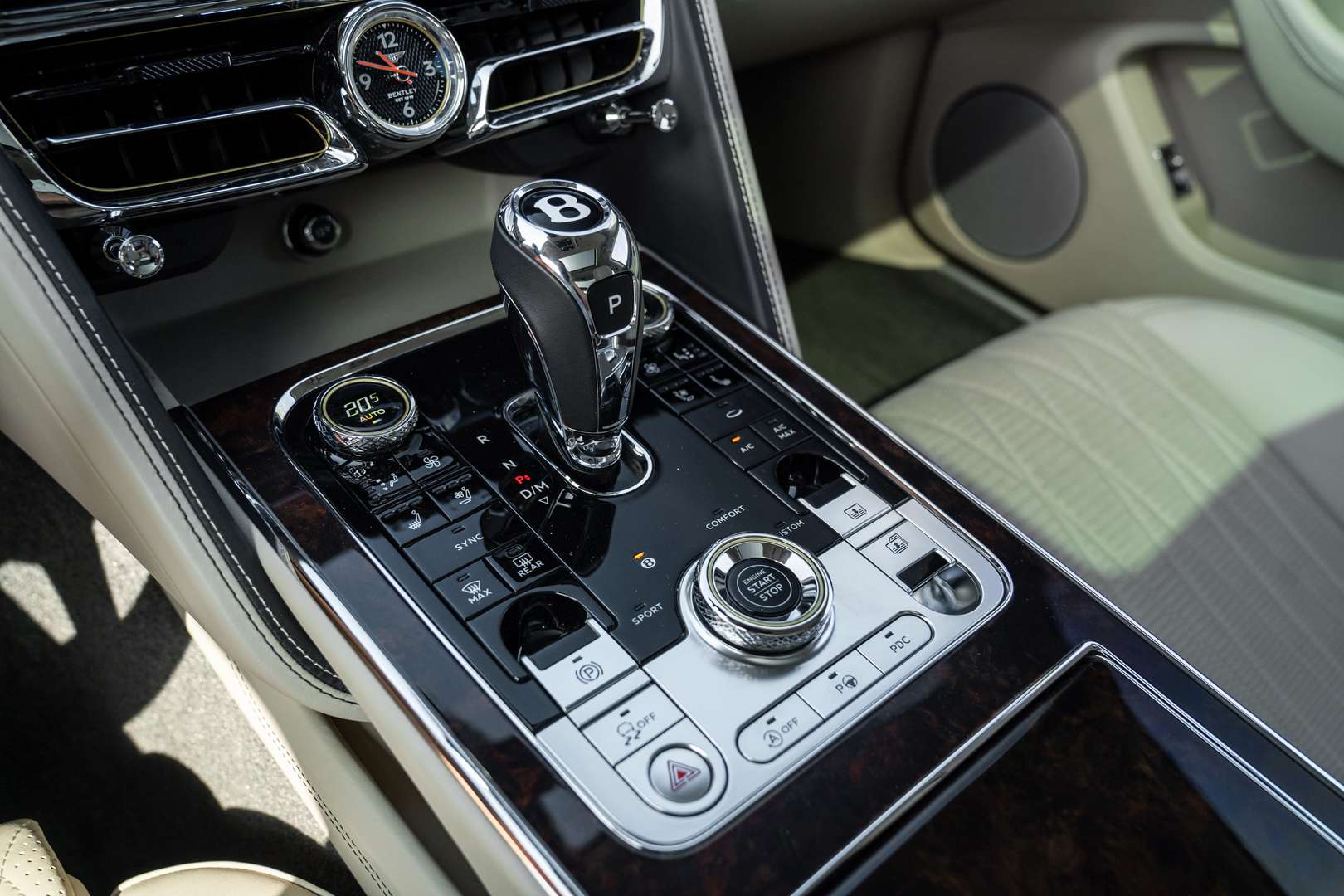 Bentley Flying Spur V8 Azure - 2021 - Joinsteer - #11
