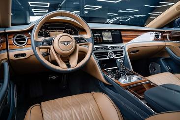 Bentley Flying Spur W12 First Edition Mulliner — photo 14