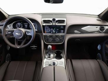 Bentley Bentayga Speed — photo 8