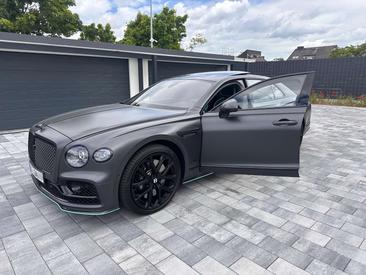Bentley Flying Spur W12 Speed — photo 11