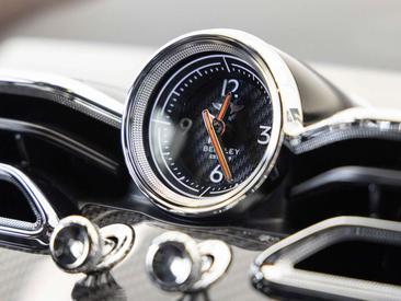 Bentley Bentayga Speed — photo 15