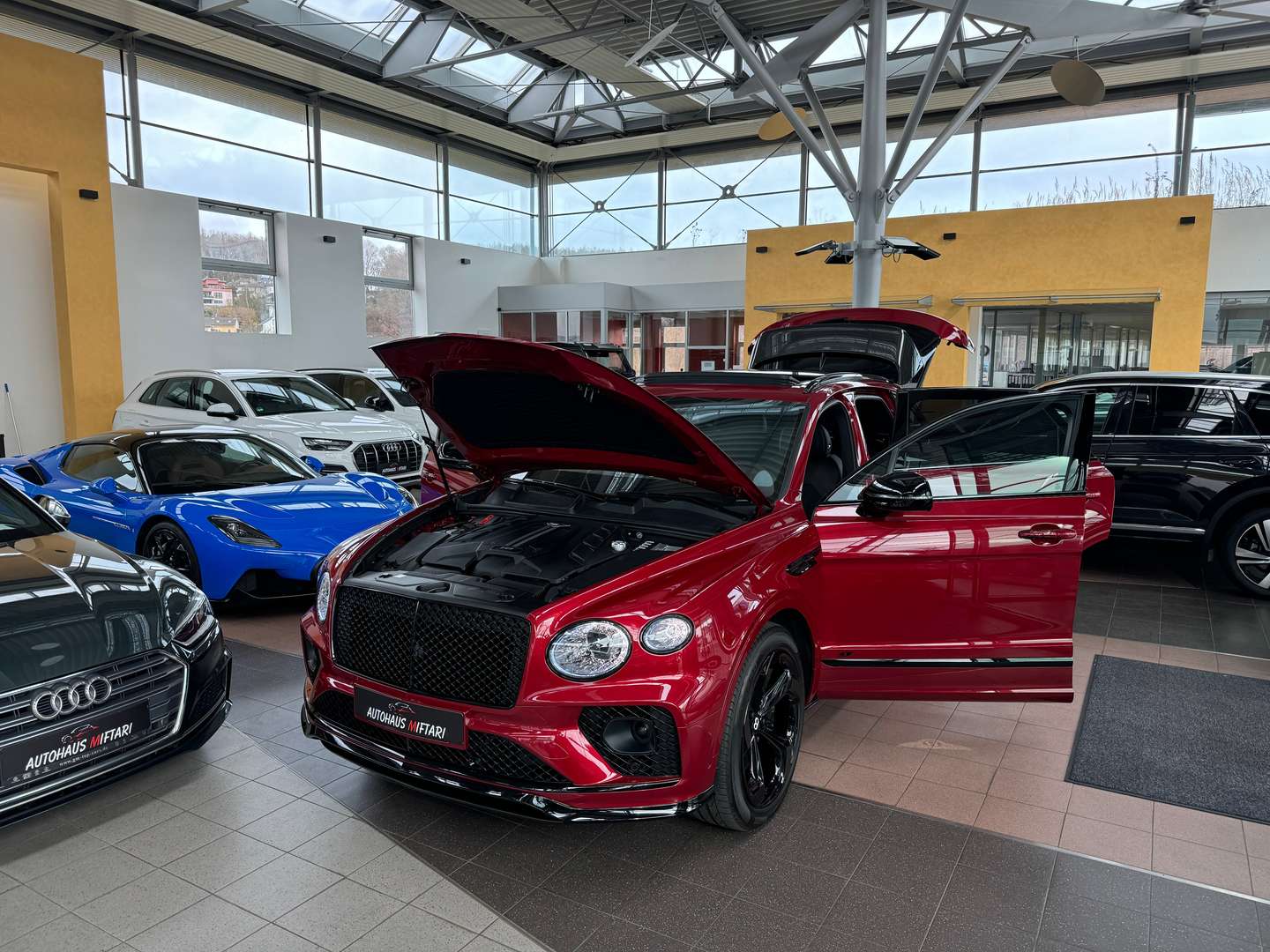 Bentley Bentayga V8 S - 2023 - Joinsteer - #9