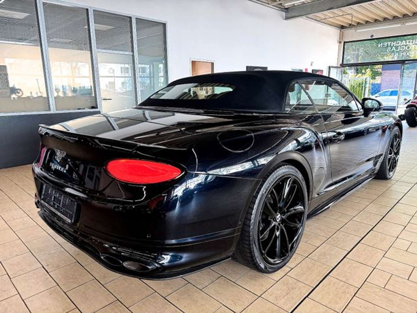 Bentley Continental GTC V8 - 2022 - Joinsteer - #12