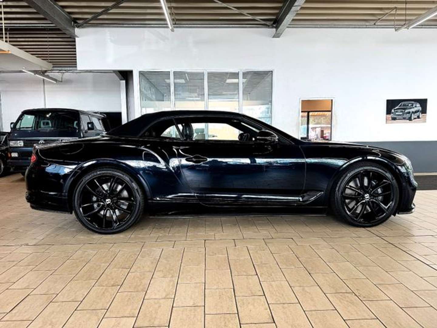 Bentley Continental GTC V8 - 2022 - Joinsteer - #14