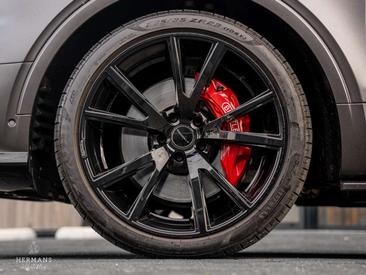 Bentley Bentayga V8 S — photo 15