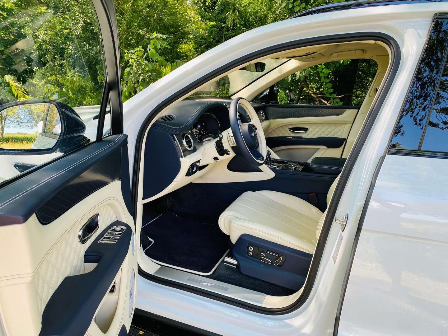 Bentley Bentayga V8 S - 2023 - Joinsteer - #9